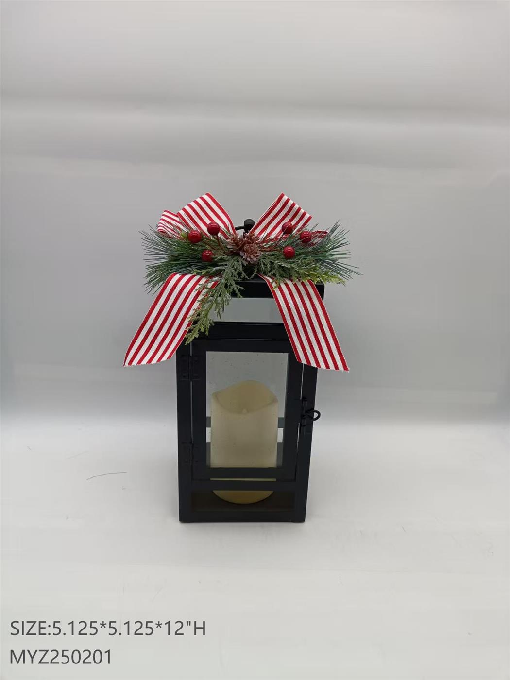 Decorative Metal Lantern Style 014