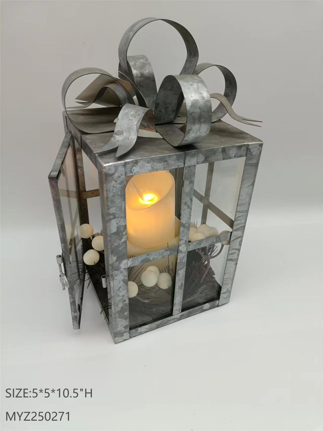 Decorative Metal Lantern Style 028